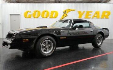 Pontiac-Firebird-Coupe-1976-3