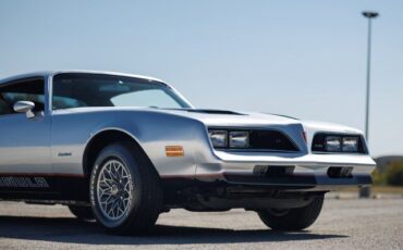 Pontiac-Firebird-Coupe-1977-23