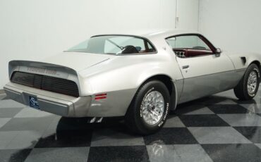 Pontiac-Firebird-Coupe-1979-11