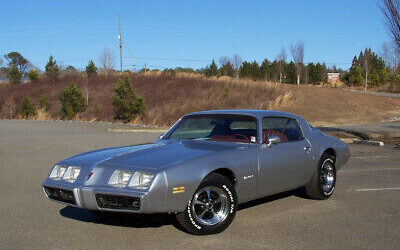 Pontiac Firebird 1979