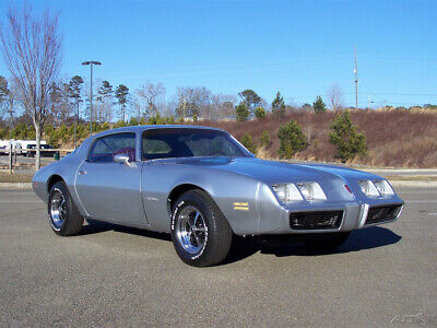 Pontiac-Firebird-Coupe-1979-2