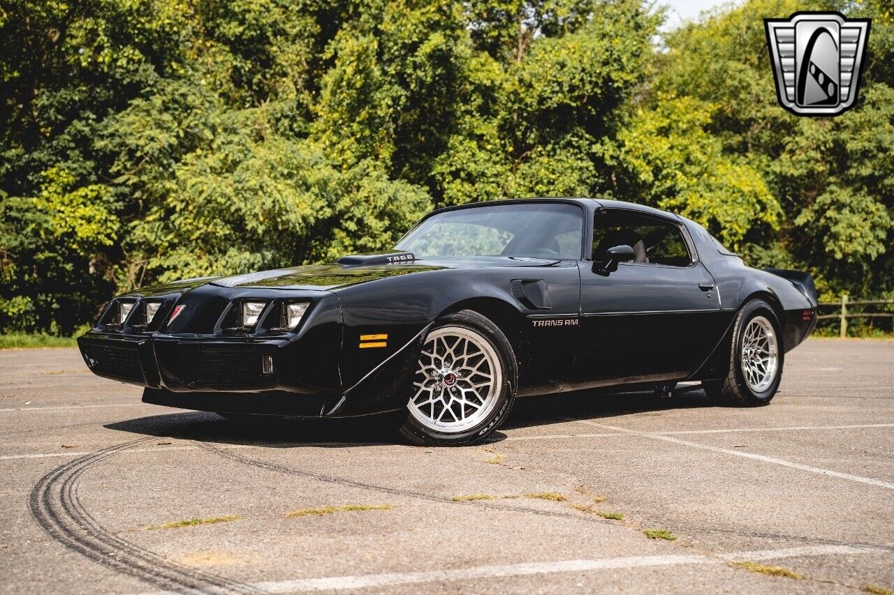 Pontiac-Firebird-Coupe-1979-2