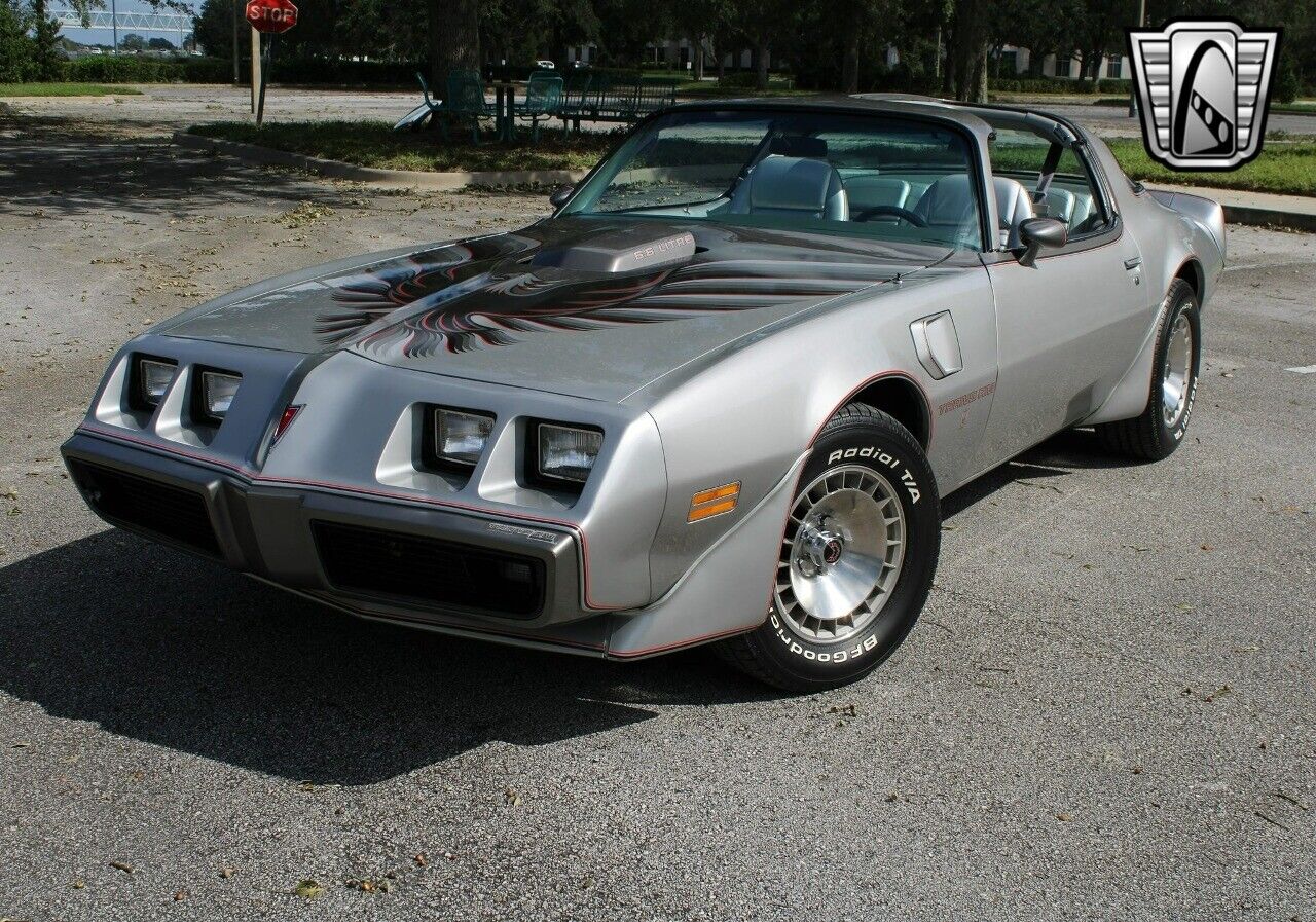 Pontiac-Firebird-Coupe-1979-8