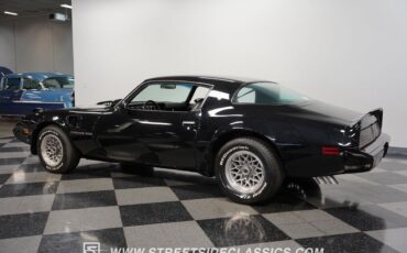 Pontiac-Firebird-Coupe-1979-8