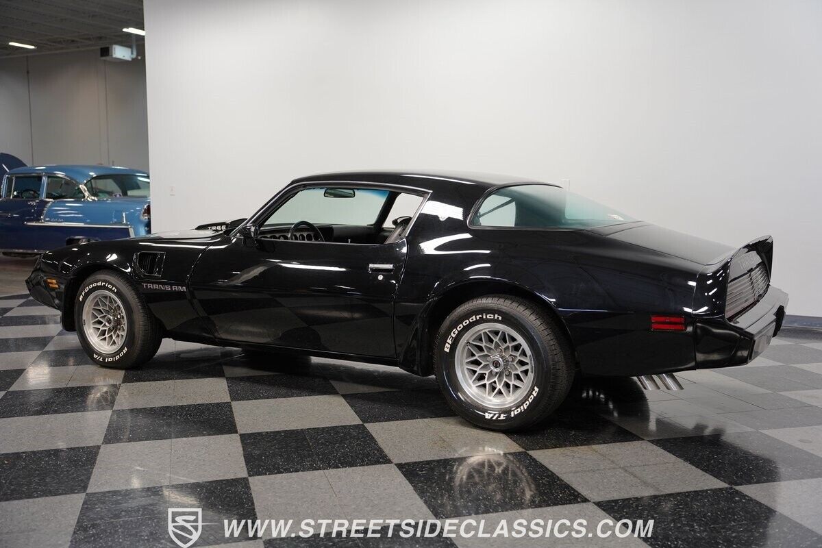 Pontiac-Firebird-Coupe-1979-8