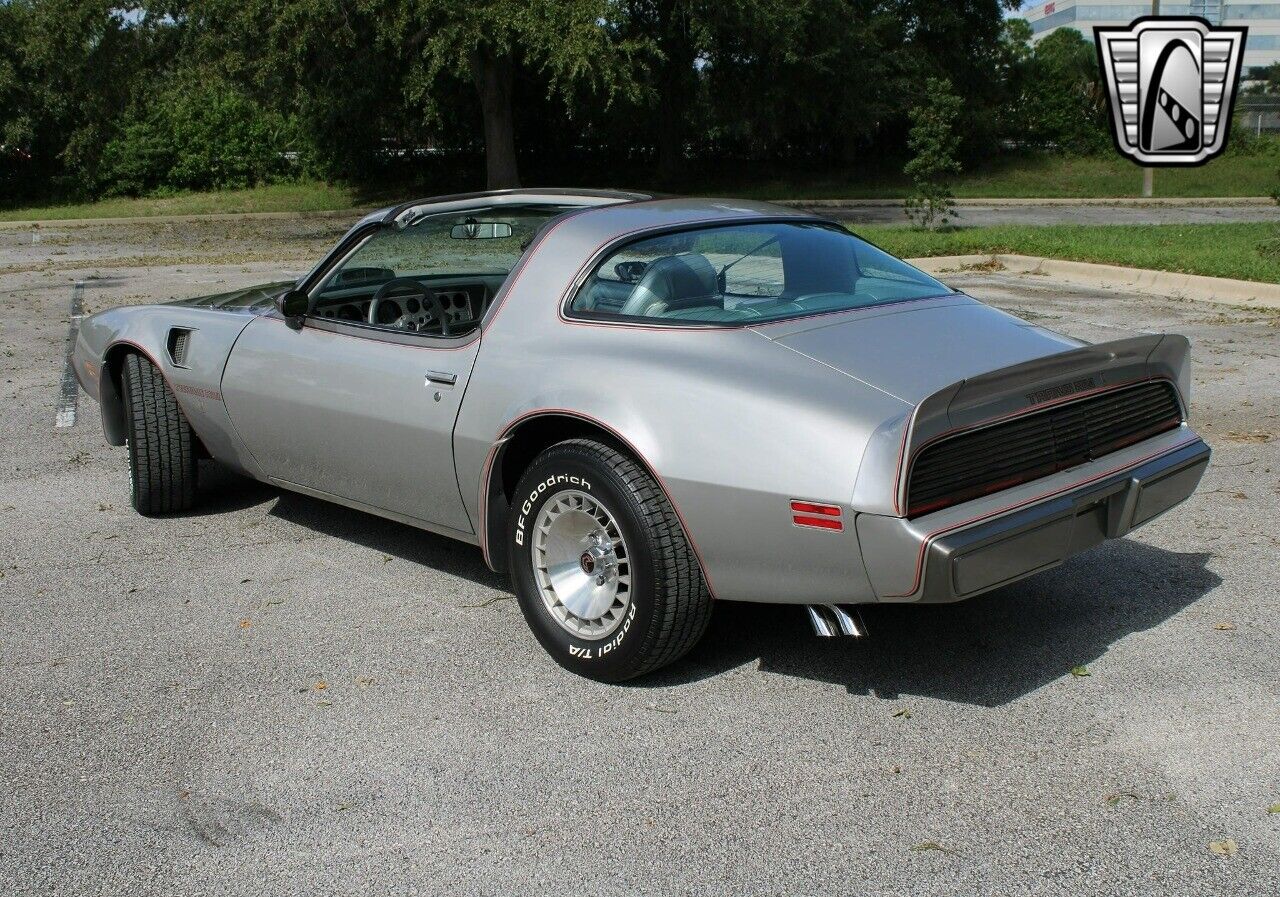 Pontiac-Firebird-Coupe-1979-9