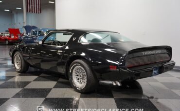 Pontiac-Firebird-Coupe-1979-9