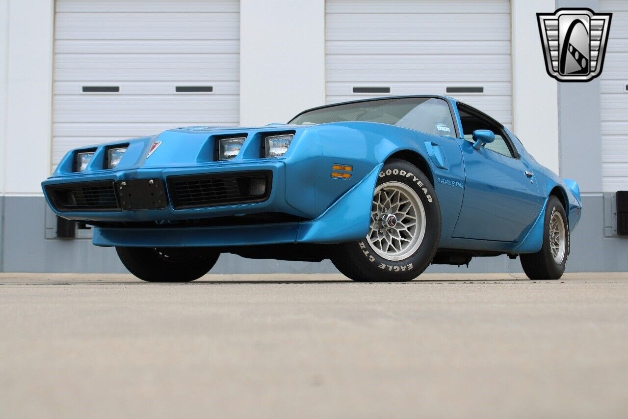 Pontiac-Firebird-Coupe-1980-4