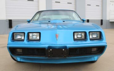 Pontiac-Firebird-Coupe-1980-9