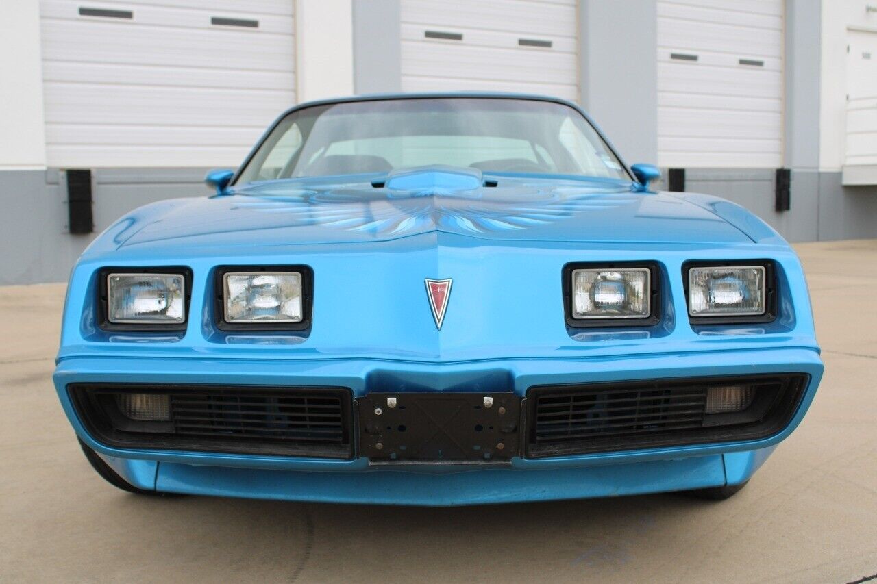 Pontiac-Firebird-Coupe-1980-9