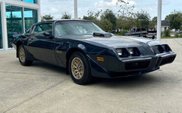 Pontiac-Firebird-Coupe-1981-2