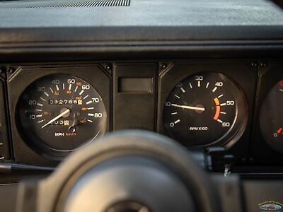 Pontiac-Firebird-Coupe-1982-37