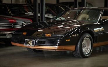 Pontiac-Firebird-Coupe-1982-7