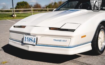 Pontiac-Firebird-Coupe-1984-10