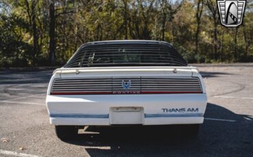 Pontiac-Firebird-Coupe-1984-5