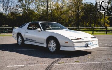 Pontiac-Firebird-Coupe-1984-8