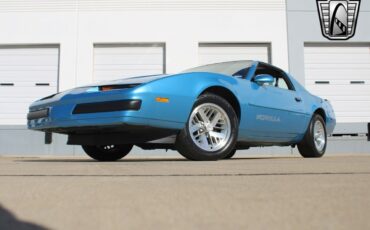 Pontiac-Firebird-Coupe-1988-3