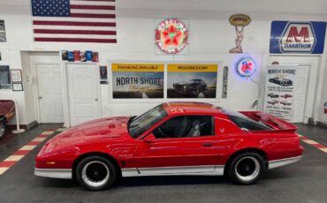 Pontiac-Firebird-Coupe-1988-31