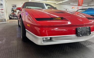 Pontiac-Firebird-Coupe-1988-7