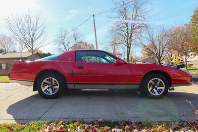 Pontiac-Firebird-Coupe-1988-8