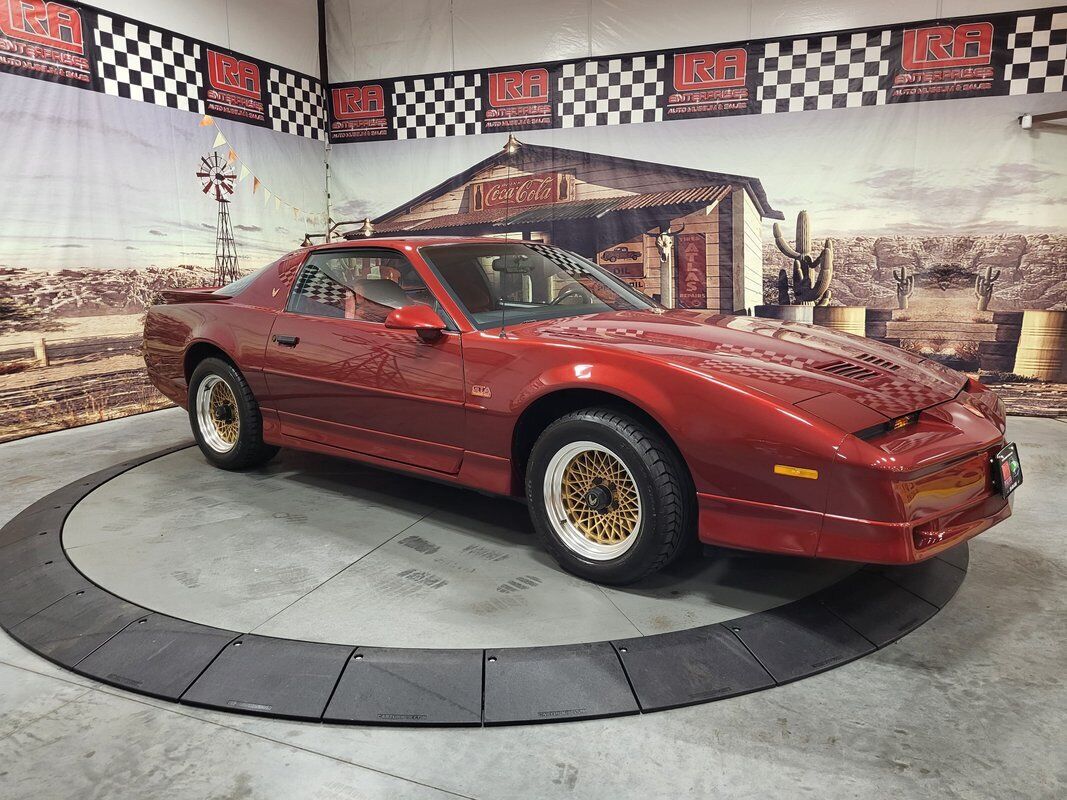 Pontiac Firebird Trans Am GTA Coupe 1987 à vendre