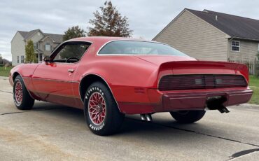 Pontiac-Firebird-esprit-1979-2