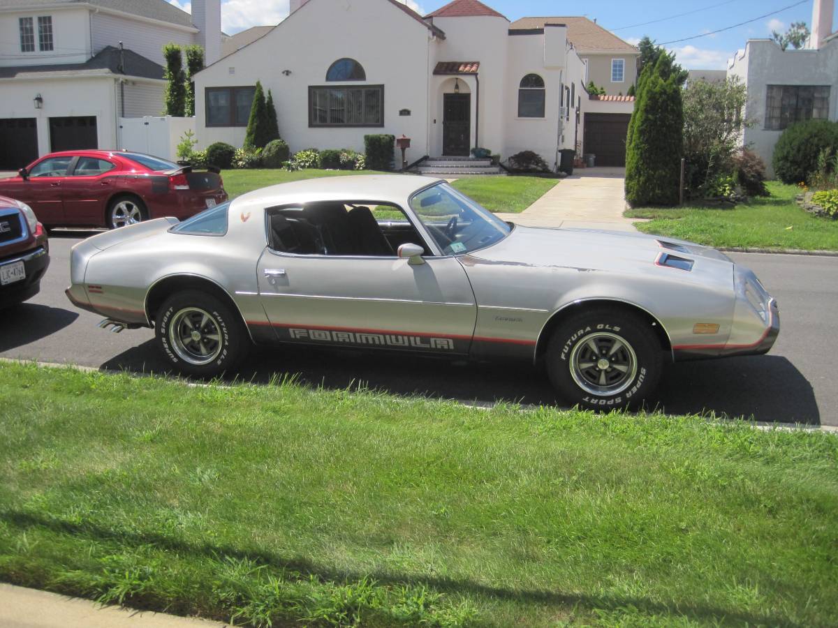 Pontiac-Firebird-formula-1979-20