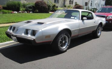 Pontiac-Firebird-formula-1979