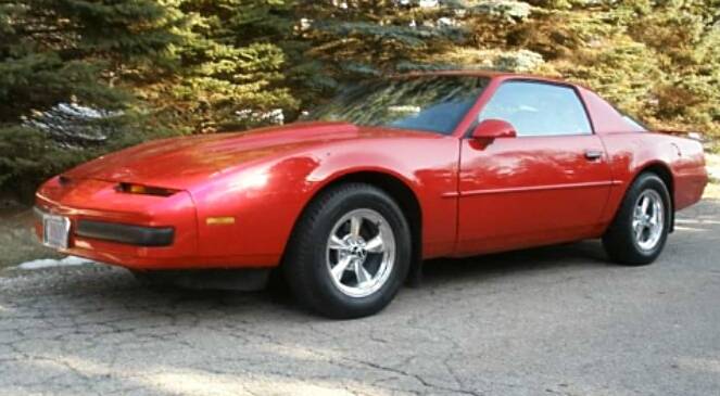 Pontiac-Firebird-formula-1989-8