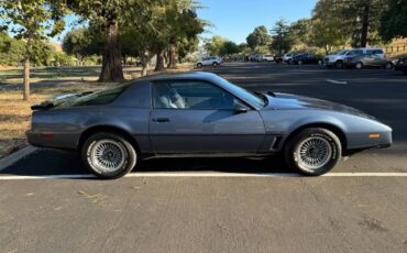 Pontiac-Firebird-trans-am-1983-2