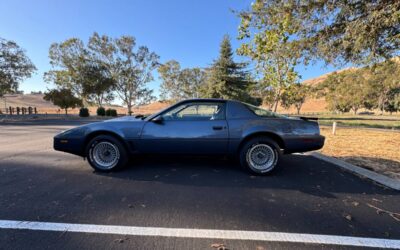 Pontiac Firebird trans am 1983