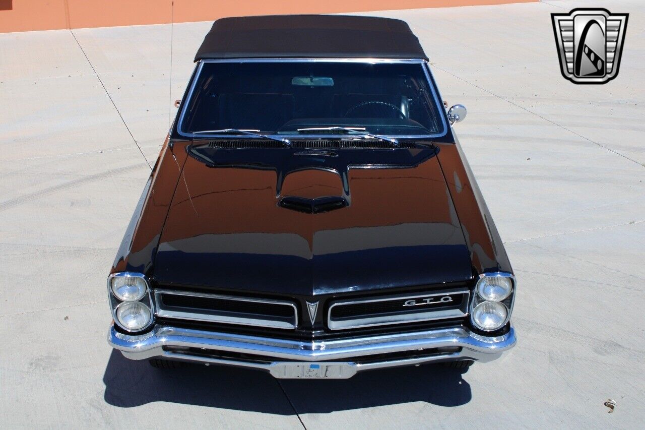 Pontiac-GTO-1965-7