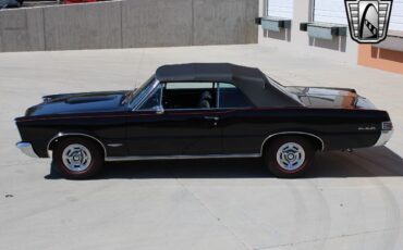 Pontiac-GTO-1965-9