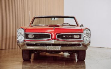 Pontiac-GTO-1966-1