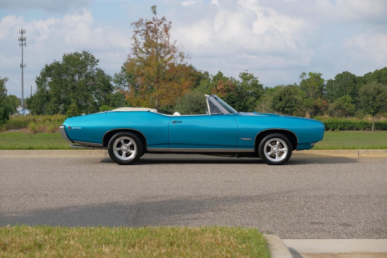 Pontiac-GTO-1968-6