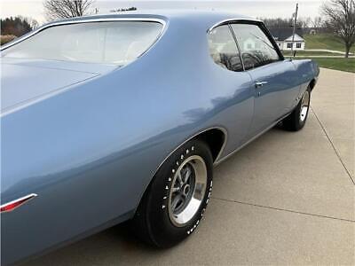 Pontiac-GTO-1969-4