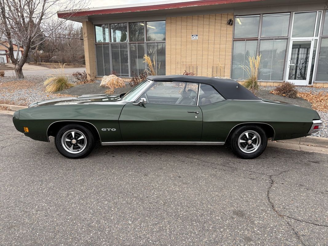 Pontiac-GTO-1970-1