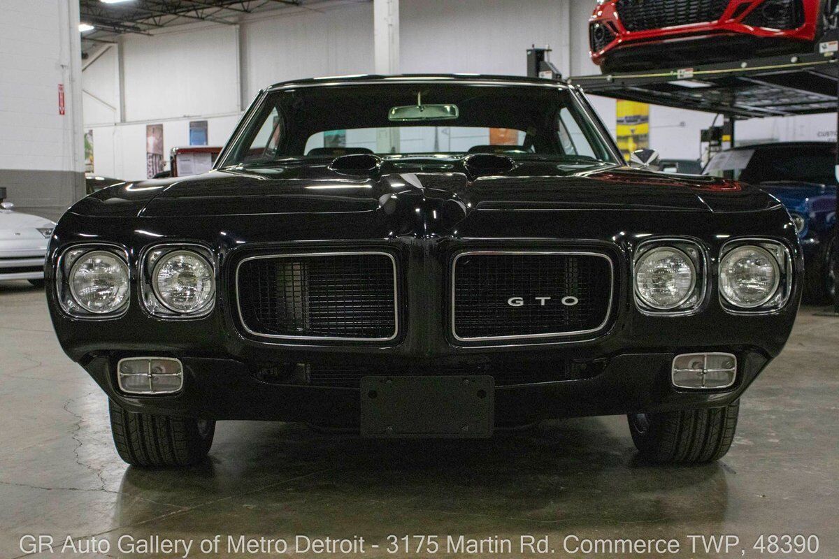 Pontiac-GTO-1970-11