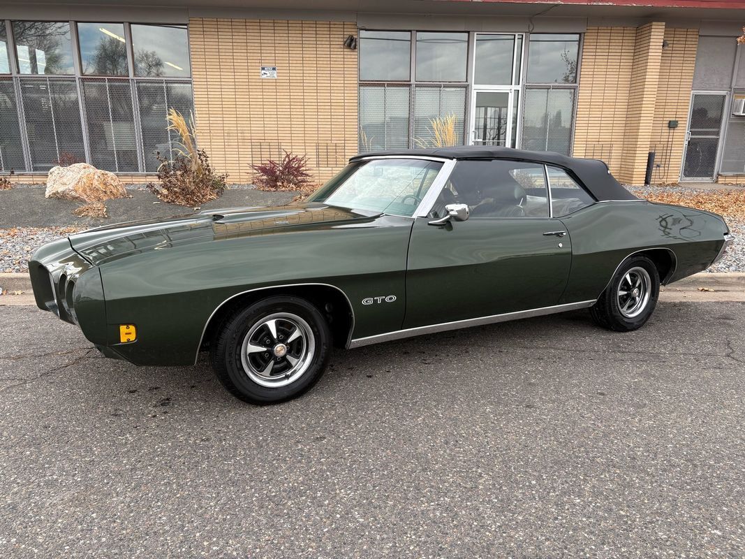 Pontiac-GTO-1970-13