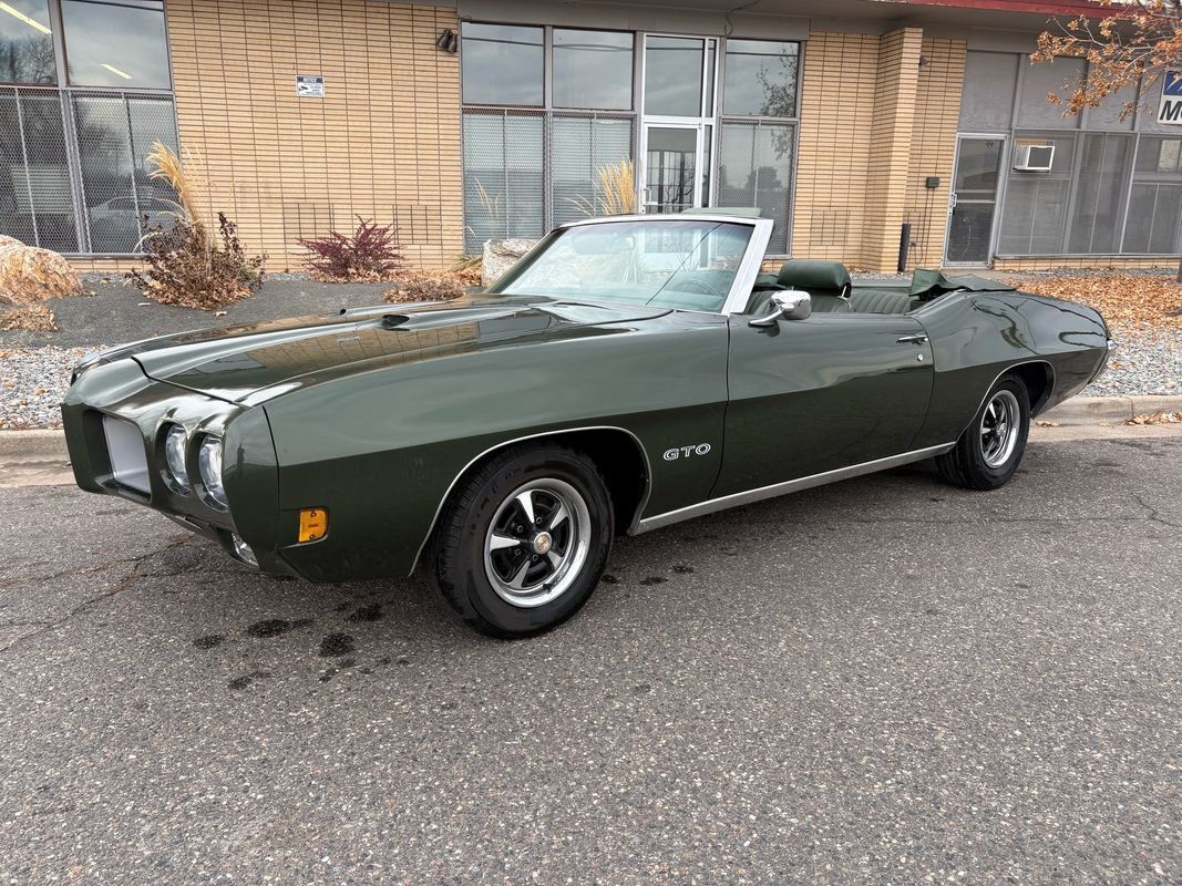 Pontiac-GTO-1970-19