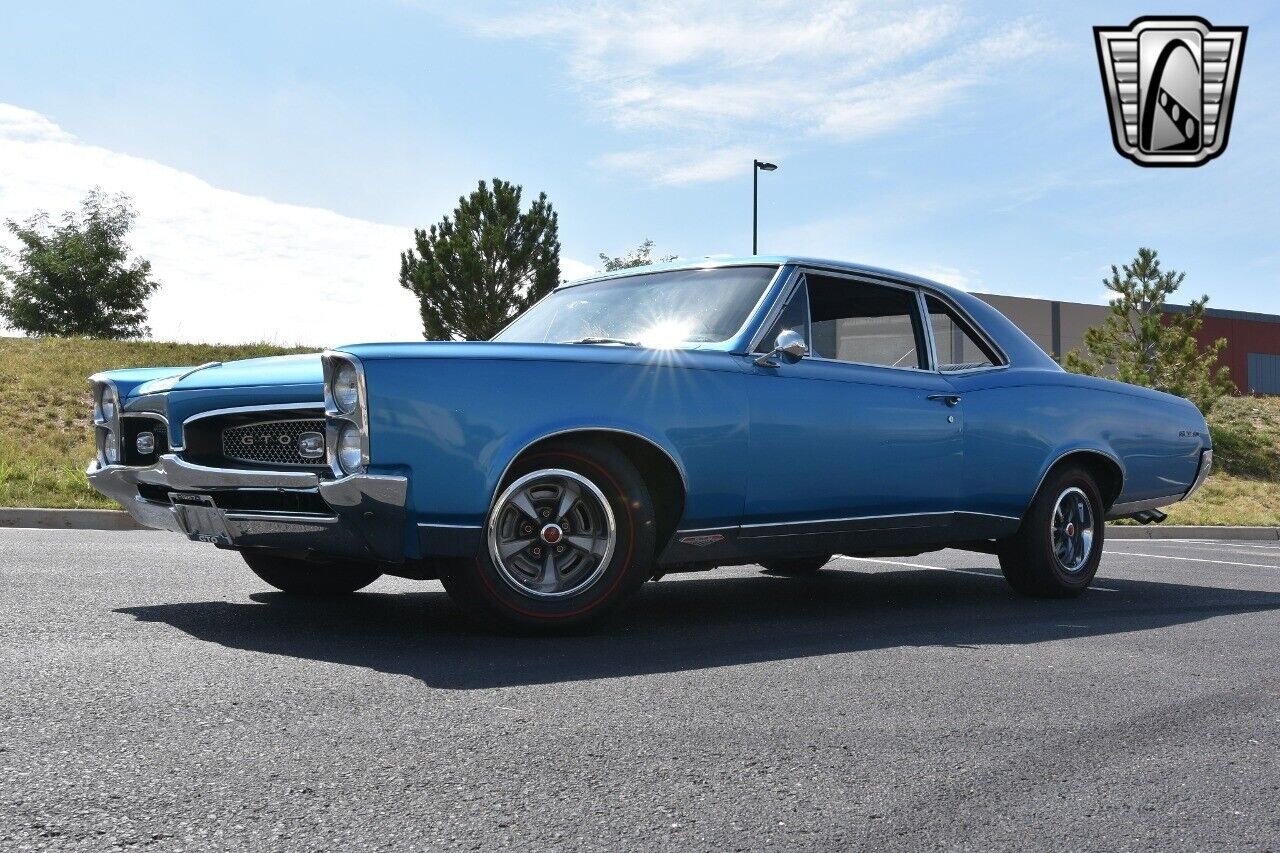 Pontiac-GTO-Berline-1967-2