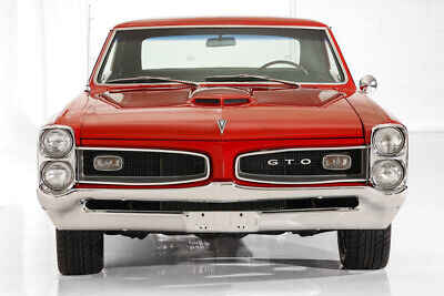 Pontiac-GTO-Cabriolet-1966-1