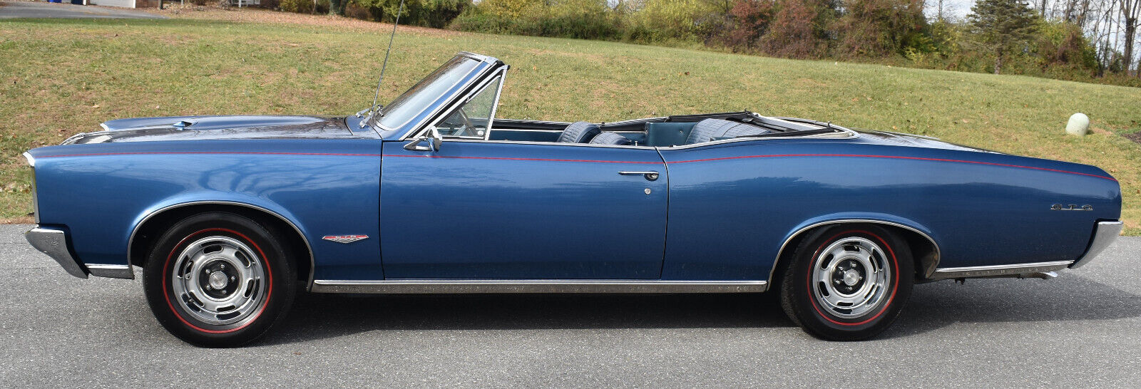 Pontiac-GTO-Cabriolet-1966-1