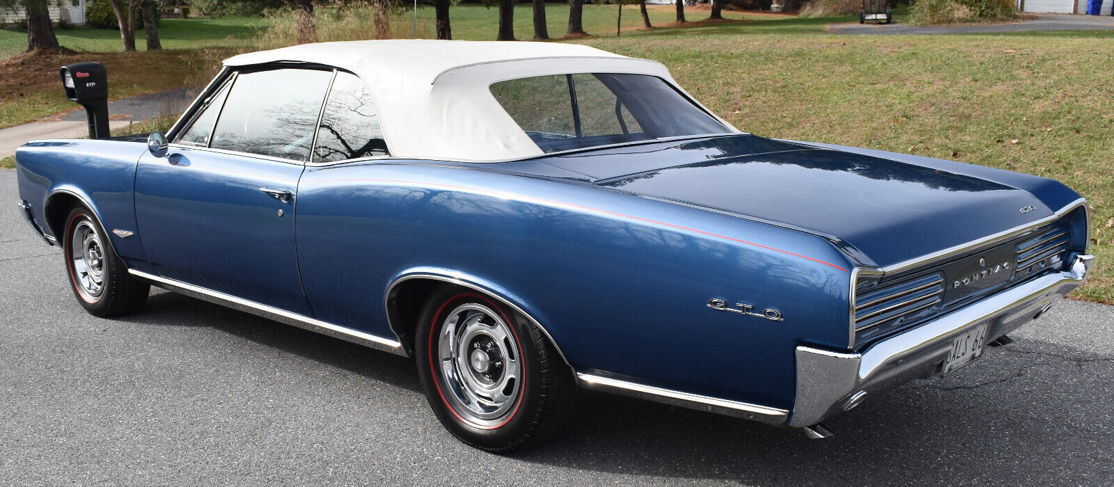 Pontiac-GTO-Cabriolet-1966-11