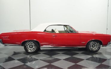 Pontiac-GTO-Cabriolet-1966-12