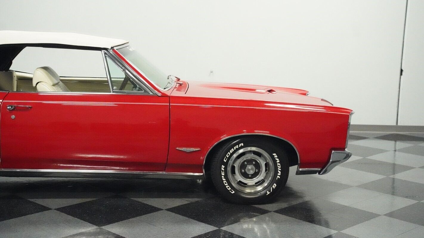 Pontiac-GTO-Cabriolet-1966-26