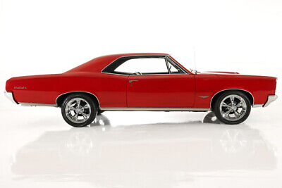 Pontiac-GTO-Cabriolet-1966-7