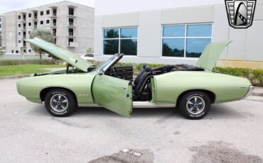 Pontiac-GTO-Cabriolet-1969-11