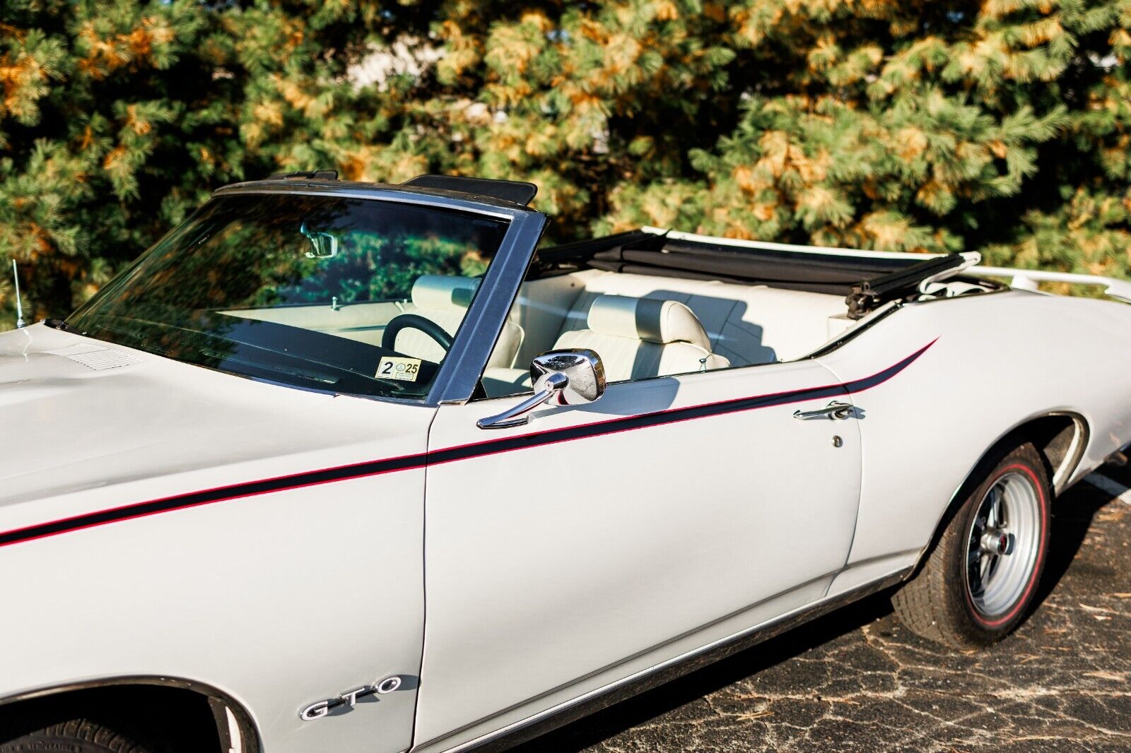 Pontiac-GTO-Cabriolet-1969-3