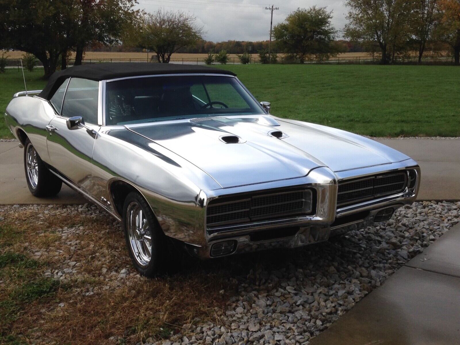 Pontiac-GTO-Cabriolet-1969-3